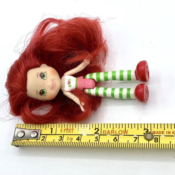 2008 Strawberry Shortcake Mini Figure Doll 3" Pink Brushable Scented Hair TCFC - Picture 6 of 6